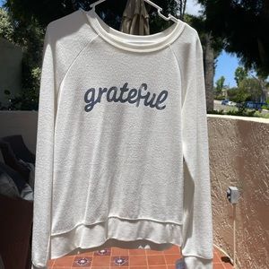 Graphic white/cream long sleeve